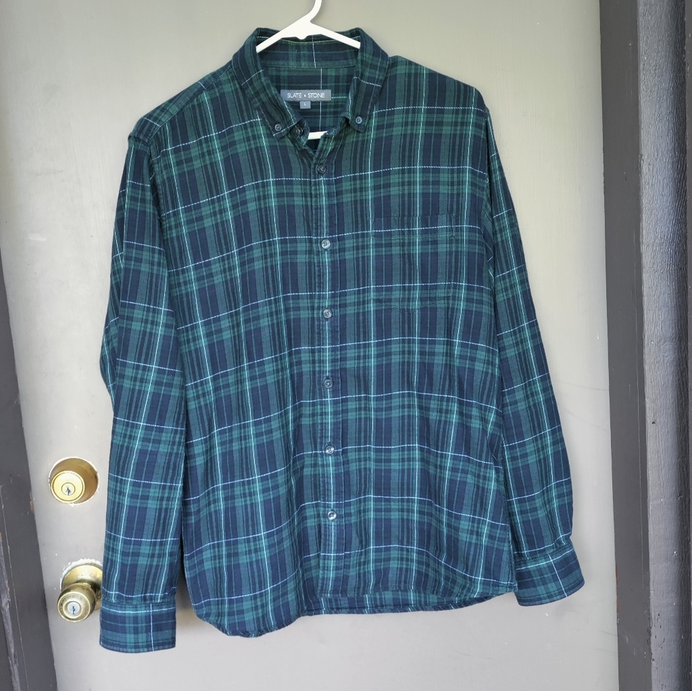 Slate & Stone Blue and Green Plaid Button Down Shirt‎